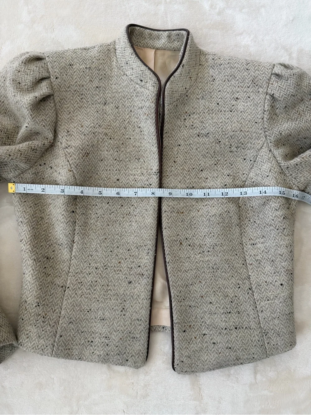 Vintage MJ Concepts in Sportswear Cropped Jacket Size 3